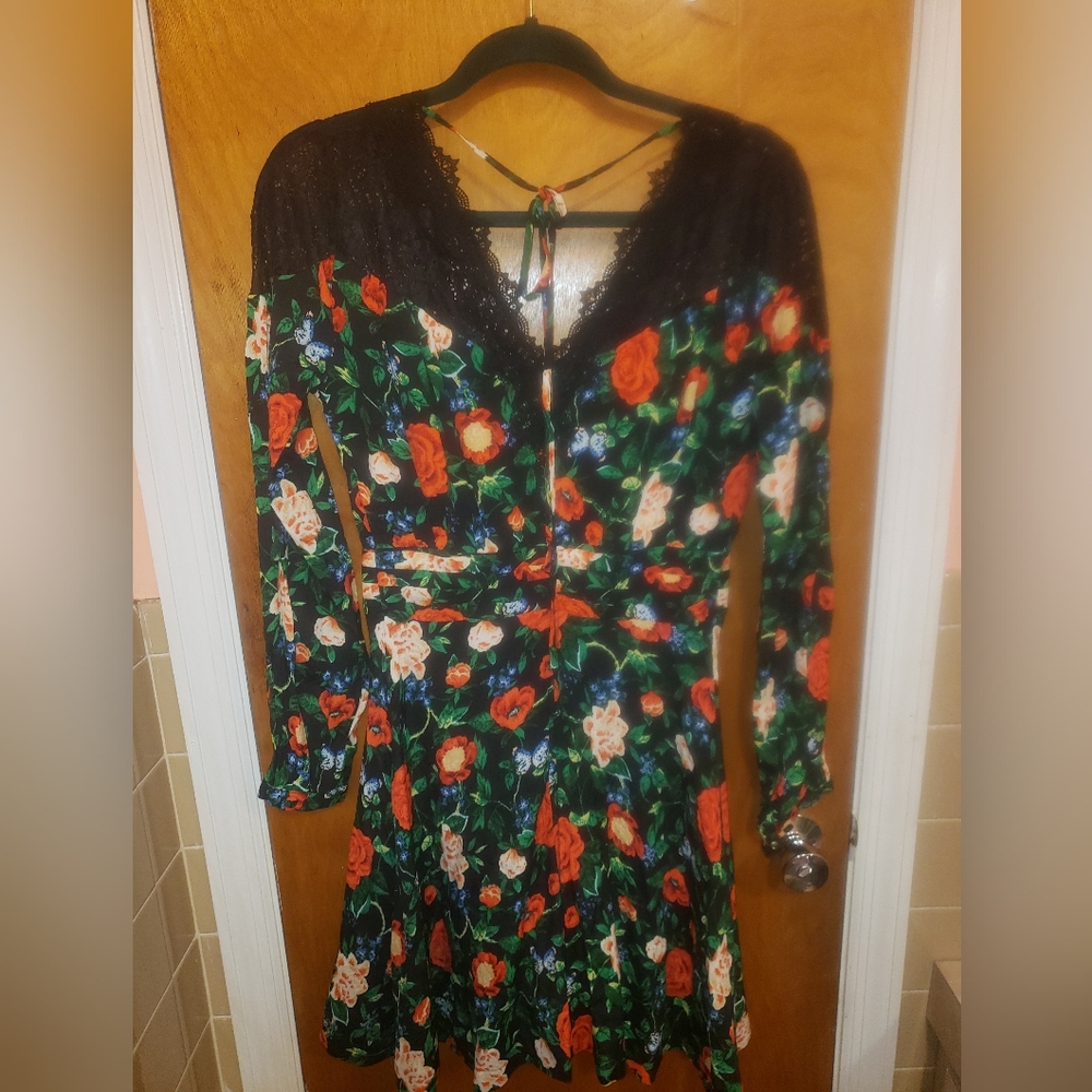 Anthropologie Lacy V-neck floral mini dress - Picture 7 of 10